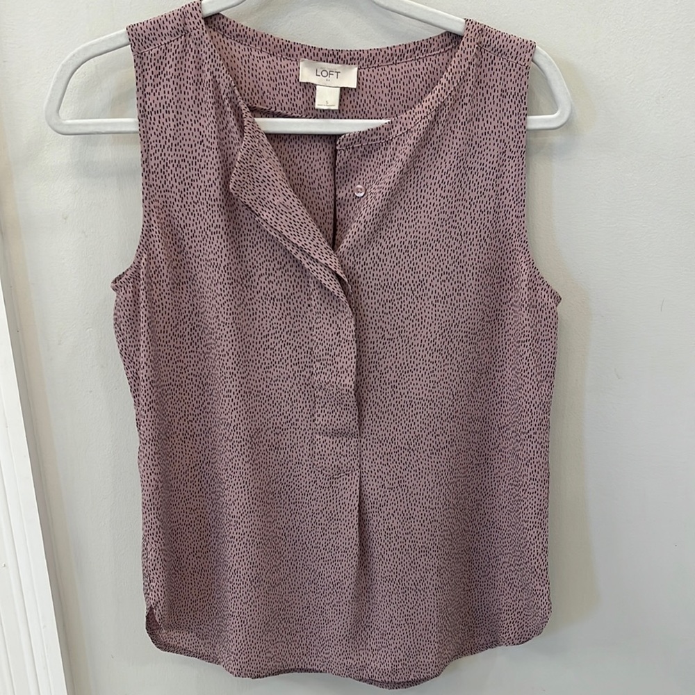 LOFT Women’s Sleeveless Blouse - Purple & Black Print - Size Small
